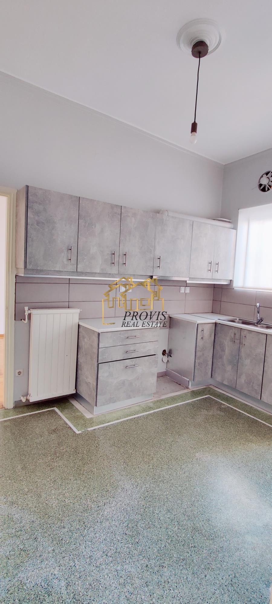 (For Rent) Residential Floor Apartment || Achaia/Patra - 100 Sq.m, 3 Bedrooms, 420€ 