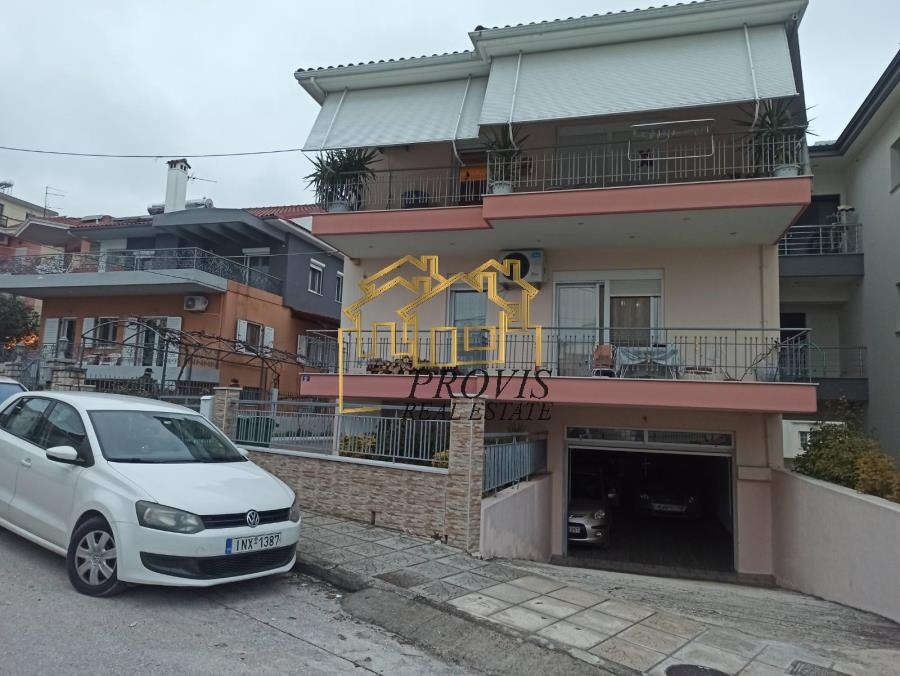 (For Sale) Residential Floor Apartment || Ioannina/Anatoli - 101 Sq.m, 3 Bedrooms, 160.000€ 